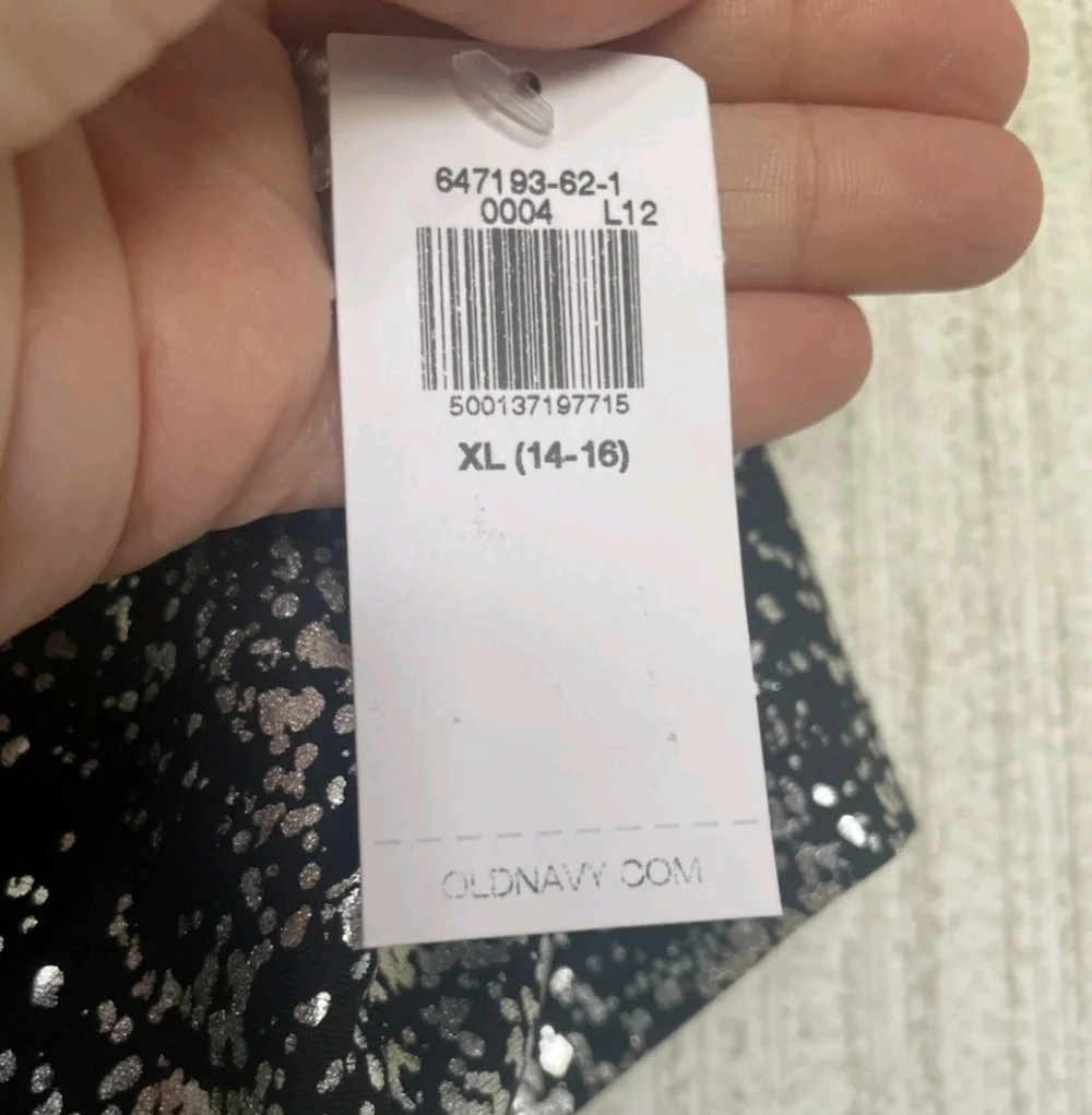 NWT Old Navy Girls Size XL 14-16 Athletic Top Built In Sports Bra Metallic
